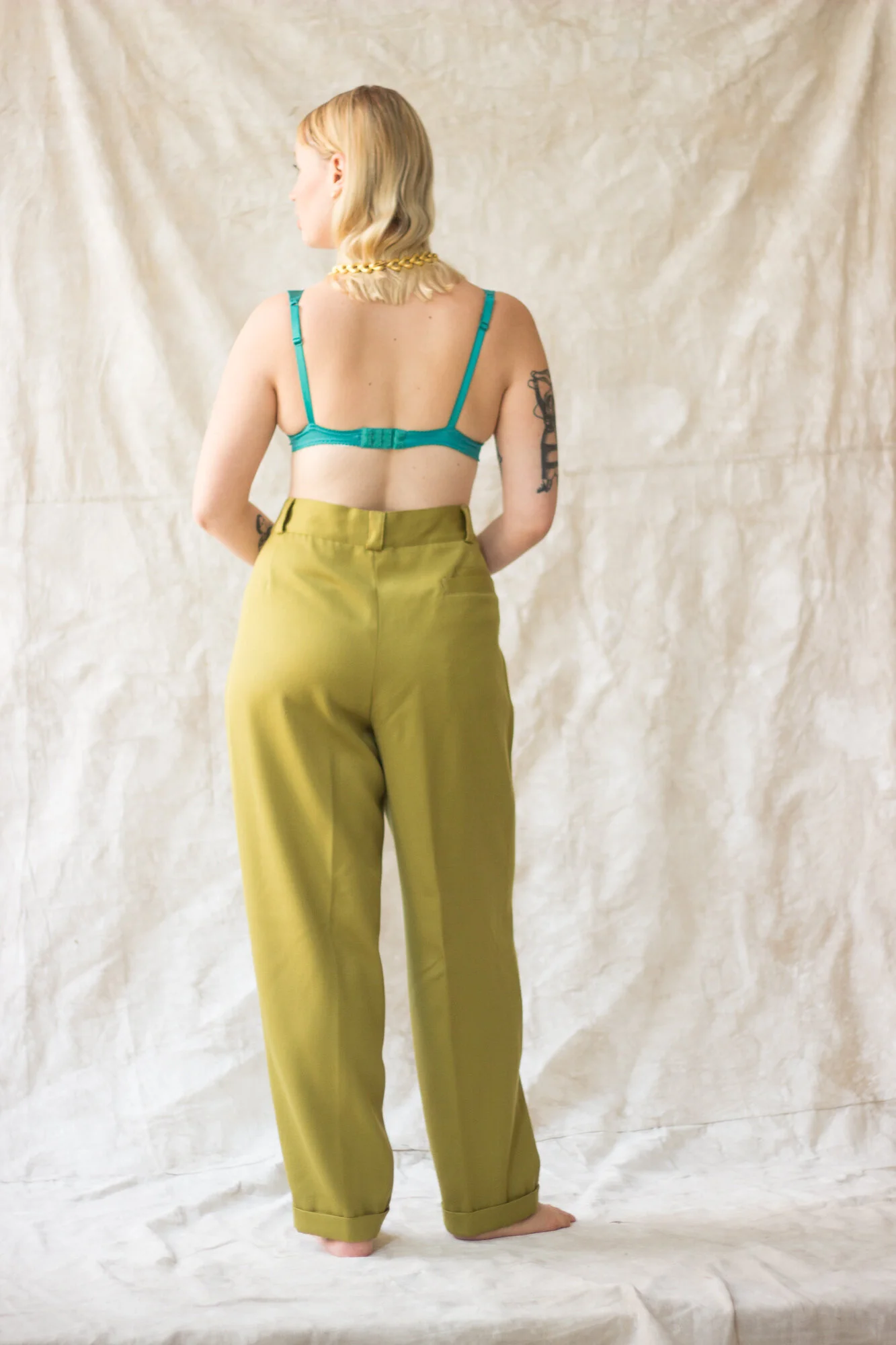 【Gianni Versace】Wide Wool Trousers vintage Gianni Versace Trousers for Women - Vestiaire Collective